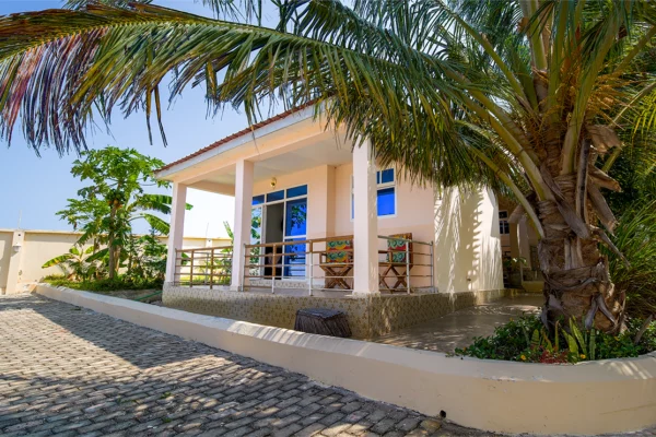 coral-cliff-zanzibar-ocean-view-12